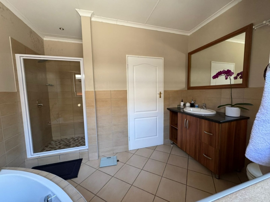3 Bedroom Property for Sale in Wilkoppies North West